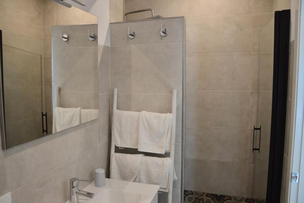 Piso Al - With Fabulous Views Appartement *